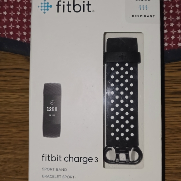 Fitbit Charge 3 Accessory Band, Official Fitbit Product, Sport, Black SIZE SMALL - Picture 6 of 7